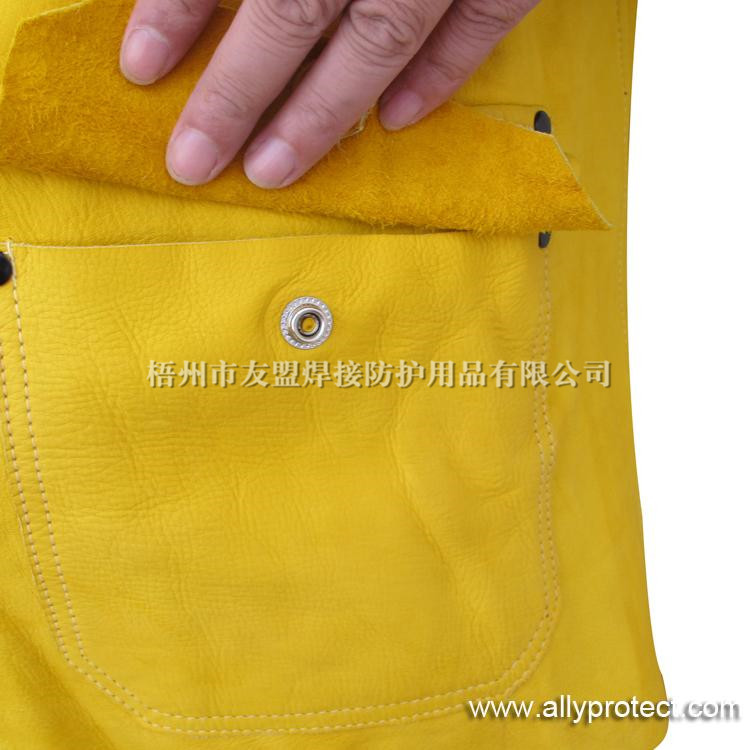 AP-2830 金黄牛青配金棕皮袖焊服